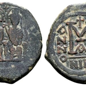 Justinus II 565-578 en Sophia. AE Follis. Nicomedia 572/573